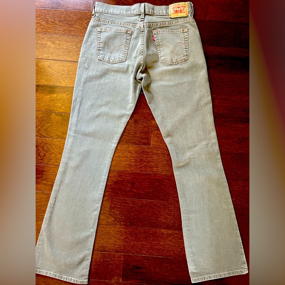 Levi Bootcut 515 Gray Jeans. Size 4
